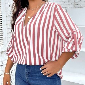 🤩HP🤩🌷$3for$30🌷 Striped zip detail blouse